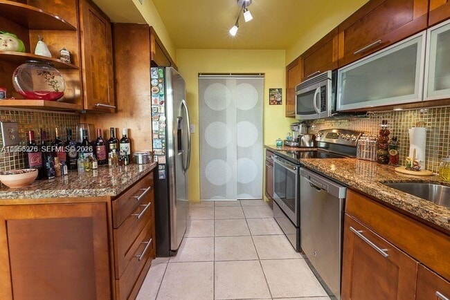 Building Photo - 13163 SW 15th Ln