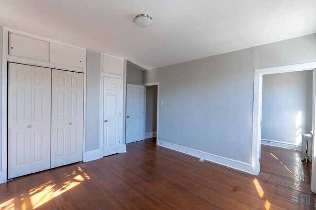 Building Photo - 5800 Spruce St