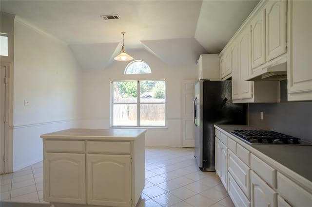 Building Photo - 492 Shade Tree Cir