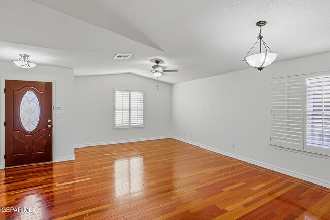 Building Photo - 7362 Mesquite Sun Ln