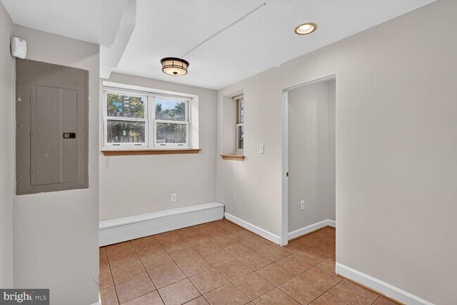 Building Photo - 541 Florida Ave NW