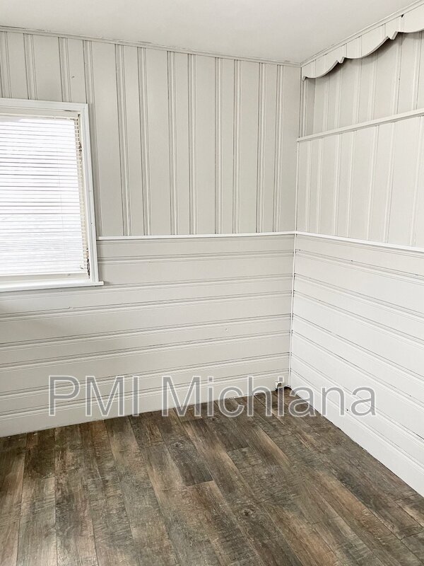 Building Photo - 312 Harrison St