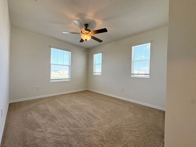 Building Photo - Newly Built, Water View, Luxury Executive ...