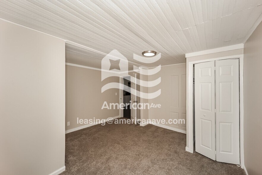 Building Photo - 3000 11th Ave