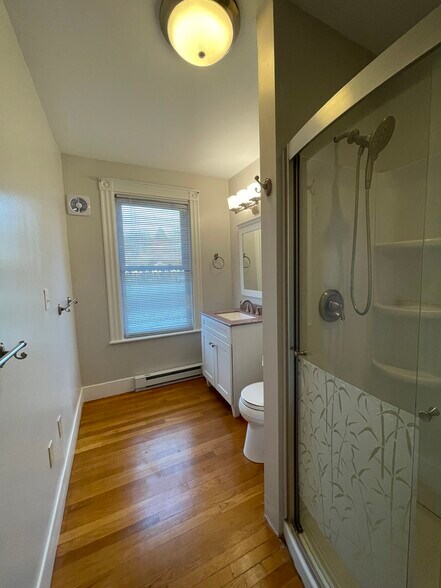 Bathroom 2 (view 1) - 11 Maple Cir