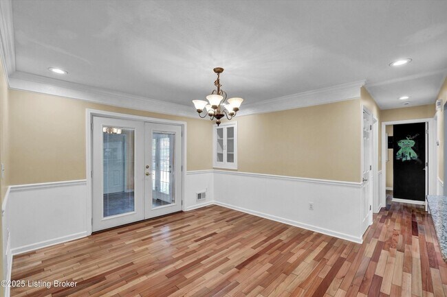 Building Photo - 7405 Ridan Way