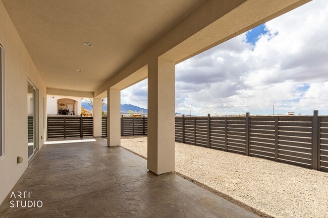 Building Photo - Beautiful, Brand-New 4 Bedroom Home in Scenic AZ