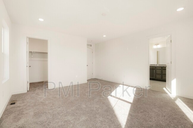 Building Photo - 6354 Stablecross Trl