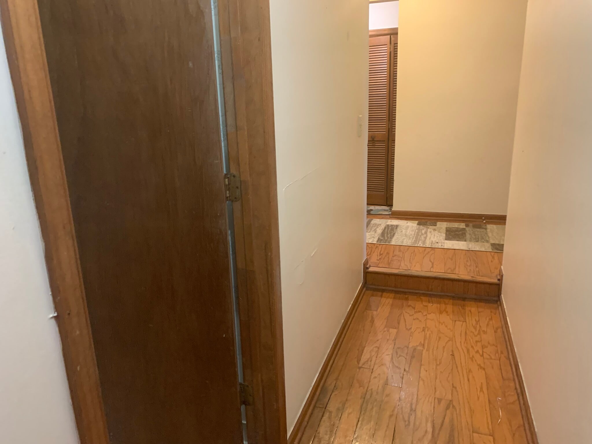 hall - 46 Held Cir