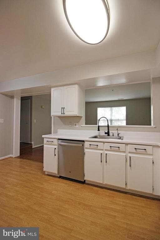 Building Photo - 7939 Otter Cove Ct