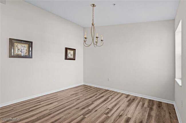 Building Photo - 2620 Somerville Loop