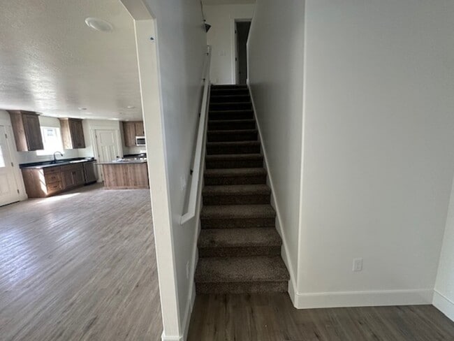 Building Photo - 5955 W 14400 N