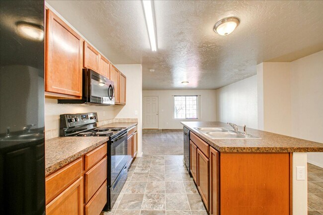 Building Photo - SW Boise Single Level Charmer!