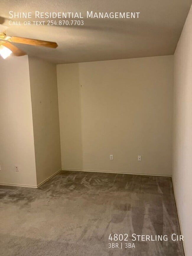 Building Photo - 4802 Sterling Cir