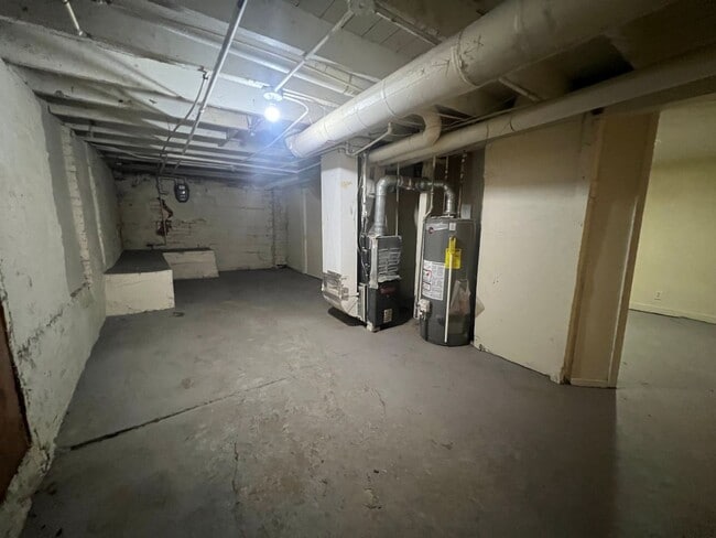 Building Photo - 1942 S 16th St