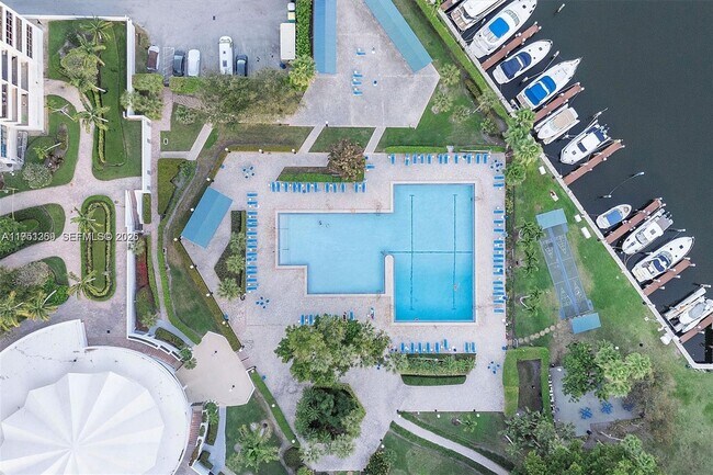 Building Photo - 500 Three Islands Boulevard