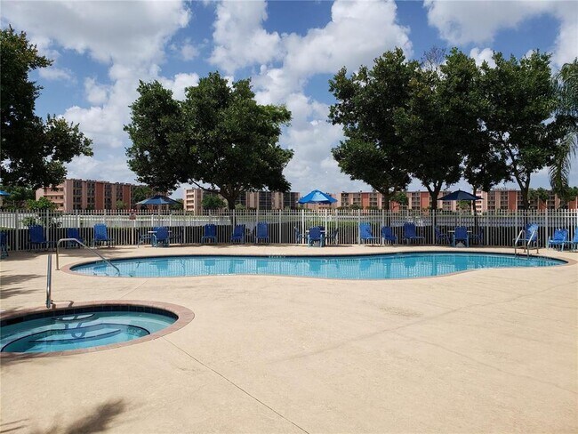 Building Photo - 2140 SW 87th Way
