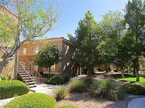 Building Photo - 10245 S Maryland Pkwy