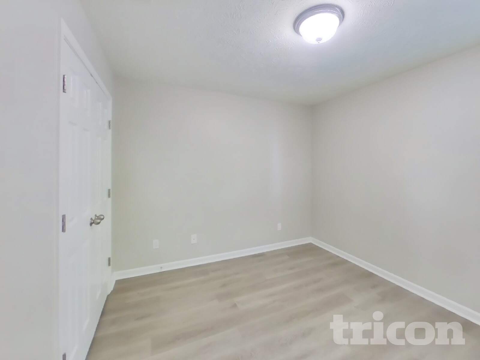 Building Photo - 1056 Shire Dr