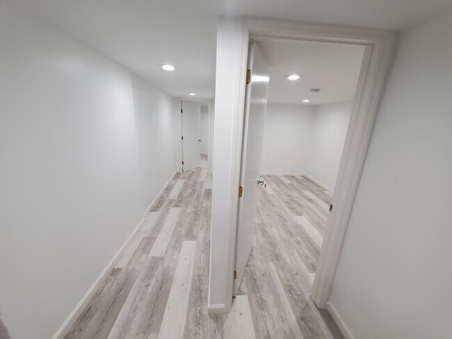 Hallway - 7 Bancroft St