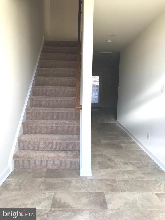 Building Photo - 44 Andrews Pl