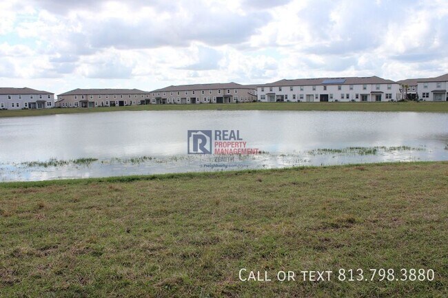 Building Photo - 32146 Powderpuff Mimosa Dr