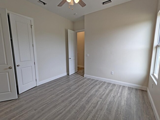 Building Photo - 383 Gramercy Plantation Rd