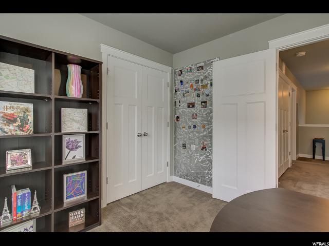 Building Photo - 863 Cecina Ct