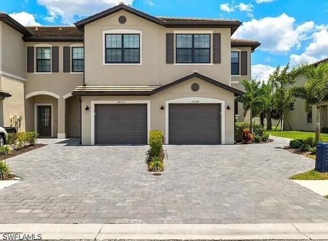 Building Photo - 14129 Pine Lodge Ln