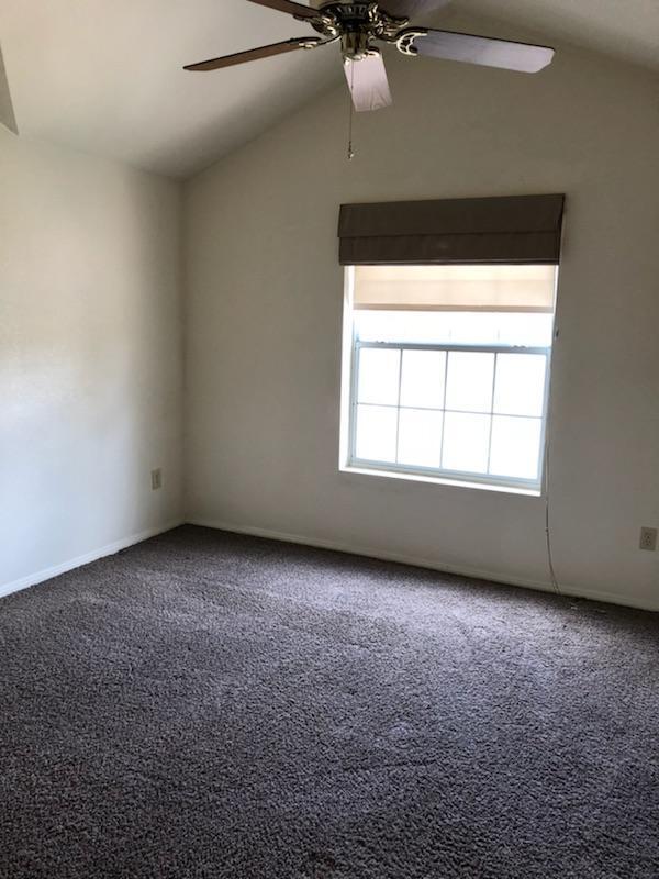 Building Photo - 93 E White Mountain Blvd