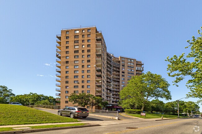 Primary Photo - Prospect Towers