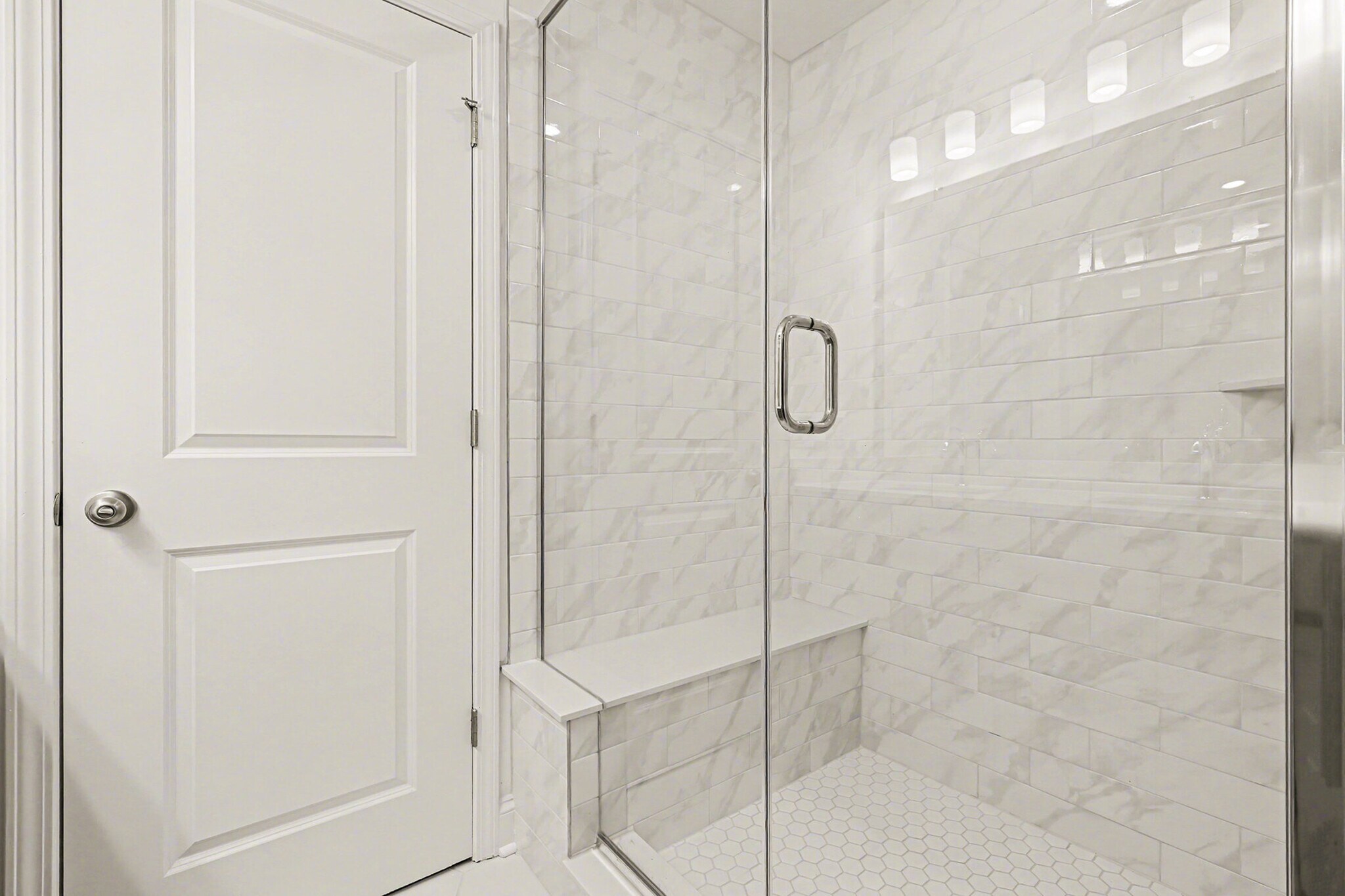 Building Photo - 2915 Herringbone Rd