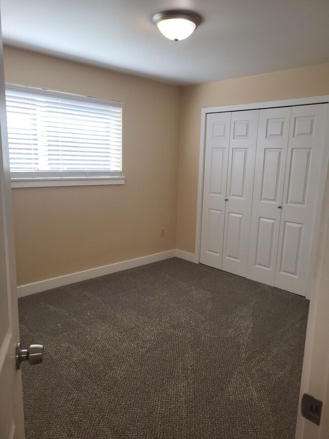 Building Photo - Hazel Dwellings, LLC