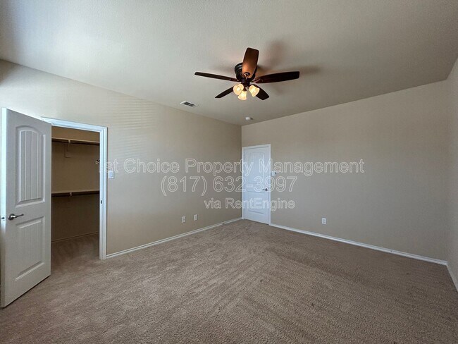 Building Photo - 15736 Barton Ridge Dr