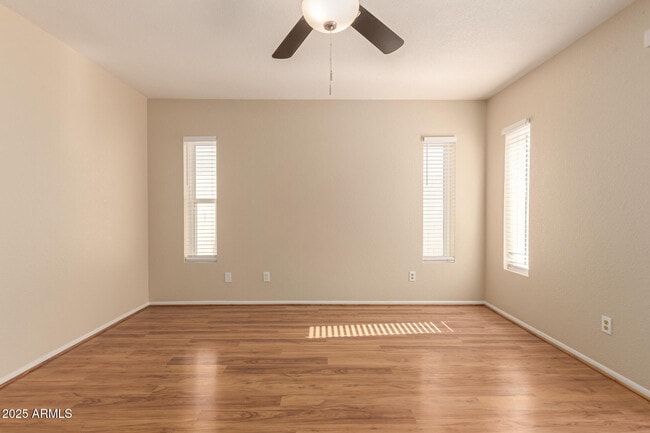 Building Photo - 3329 E Siesta Ln