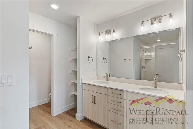 Building Photo - Brand New Townhome for Rent in West Haven