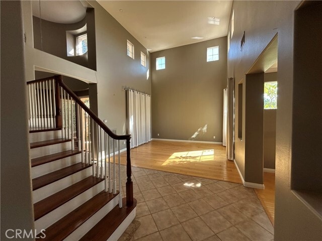Building Photo - 691 Asia Ct