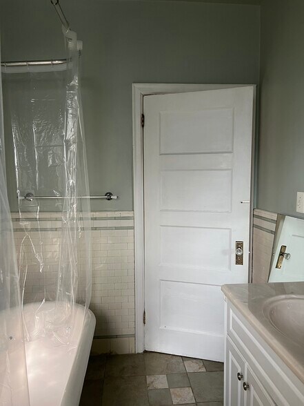 Bathroom - 105 E Gowen Ave