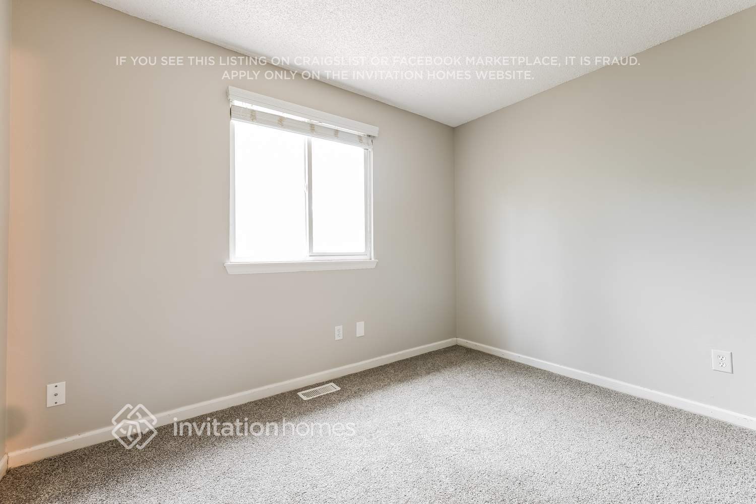 Building Photo - 17600 Ponderosa Ave