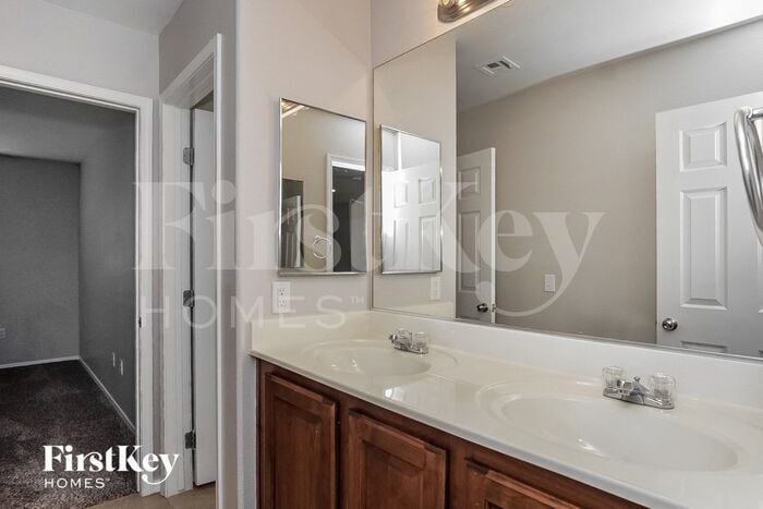 Building Photo - 4209 San Rocco Ct