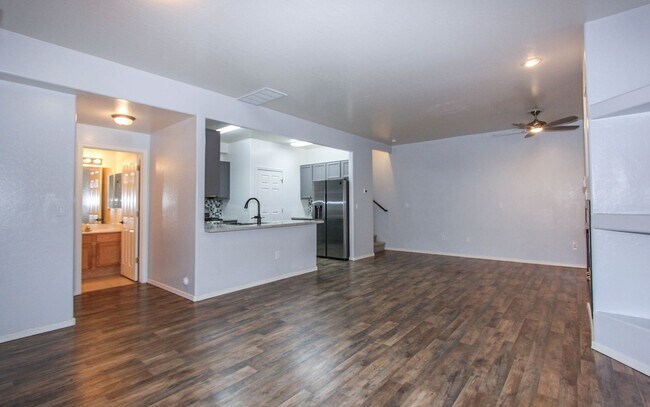 Building Photo - 2 Bedroom Condo in Boulder Park