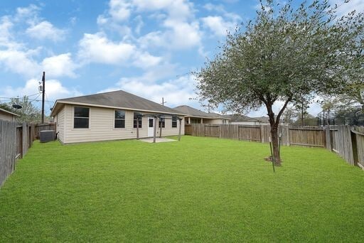 Building Photo - 2307 Shady Tree Ln