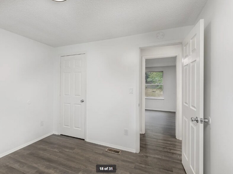 Building Photo - 8435 Othello Pl