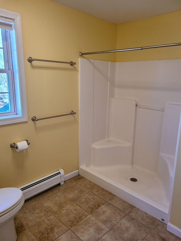 Building Photo - 354 Weirs Rd