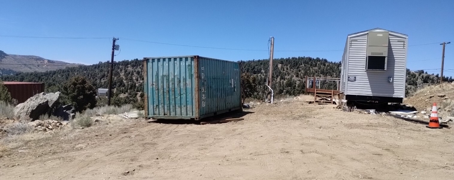 Building Photo - 39600 Knob Hill Rd