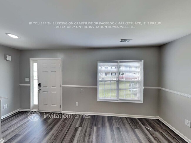 Building Photo - 716 Raindrops Rd