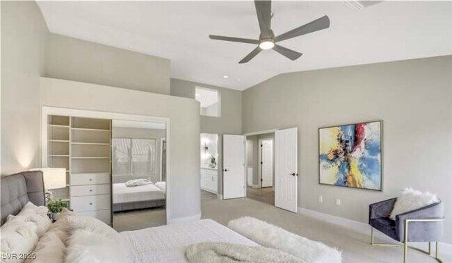 Building Photo - 2608 Desert Sands Dr