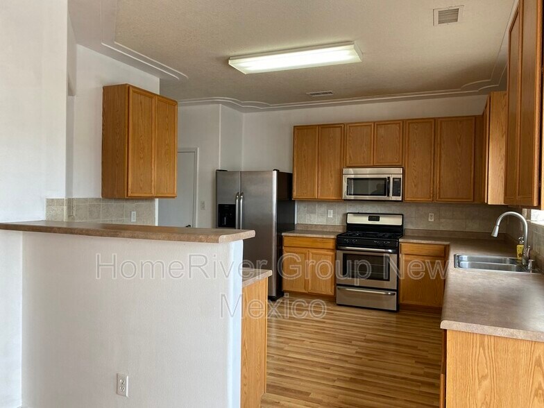 Building Photo - 8715 Hatteras Pl NW
