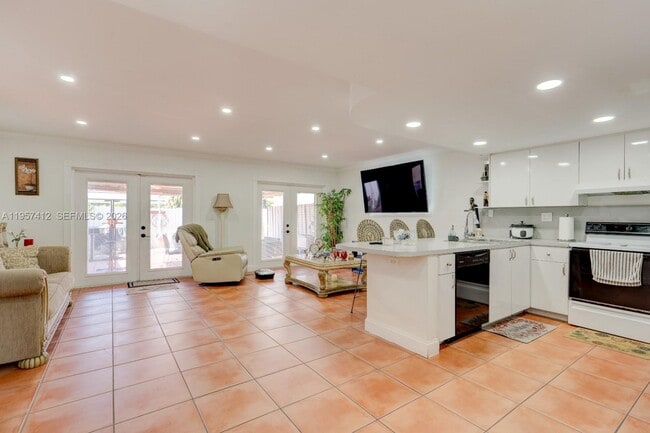 Building Photo - 13795 SW 160th St