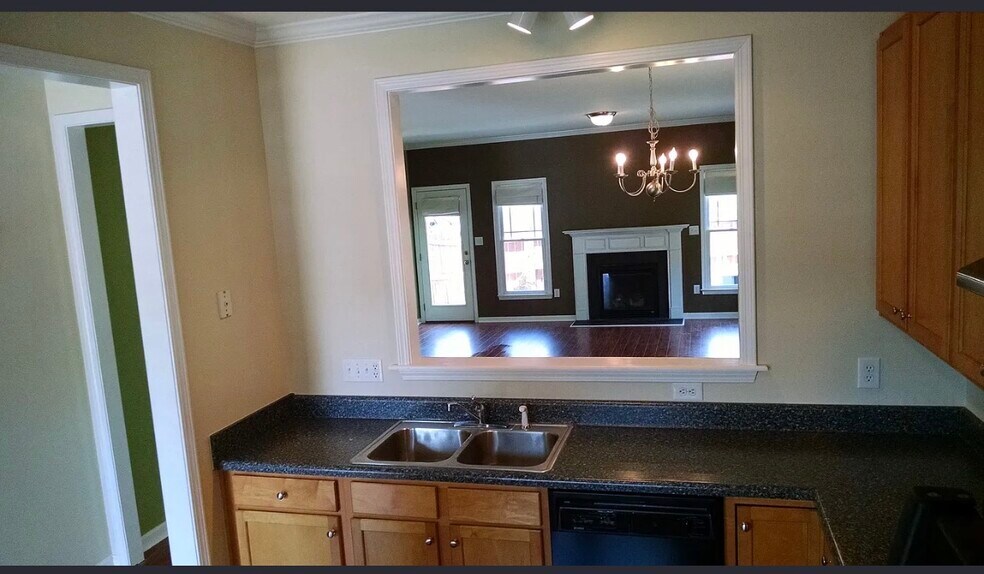 Building Photo - 1109 Bungalow Park Dr